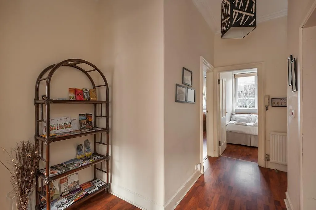 Pitt Street Apartment Beautiful Spacious Apartment Free Parking And Free Sanitizer Edinburgh