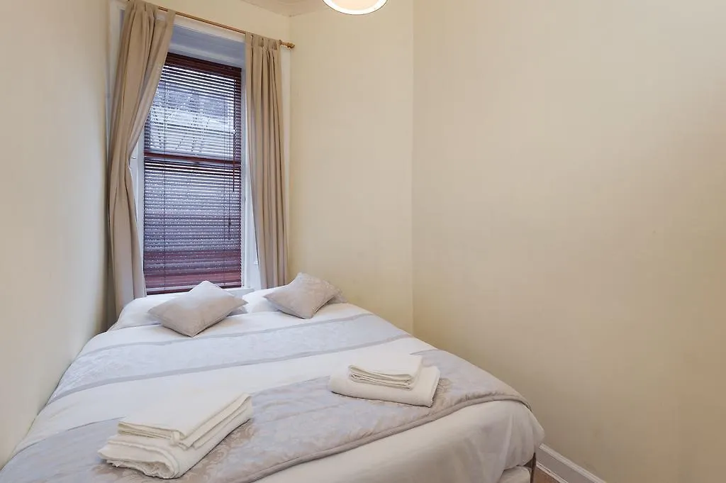 Pitt Street Apartment Beautiful Spacious Apartment Free Parking And Free Sanitizer Edinburgh